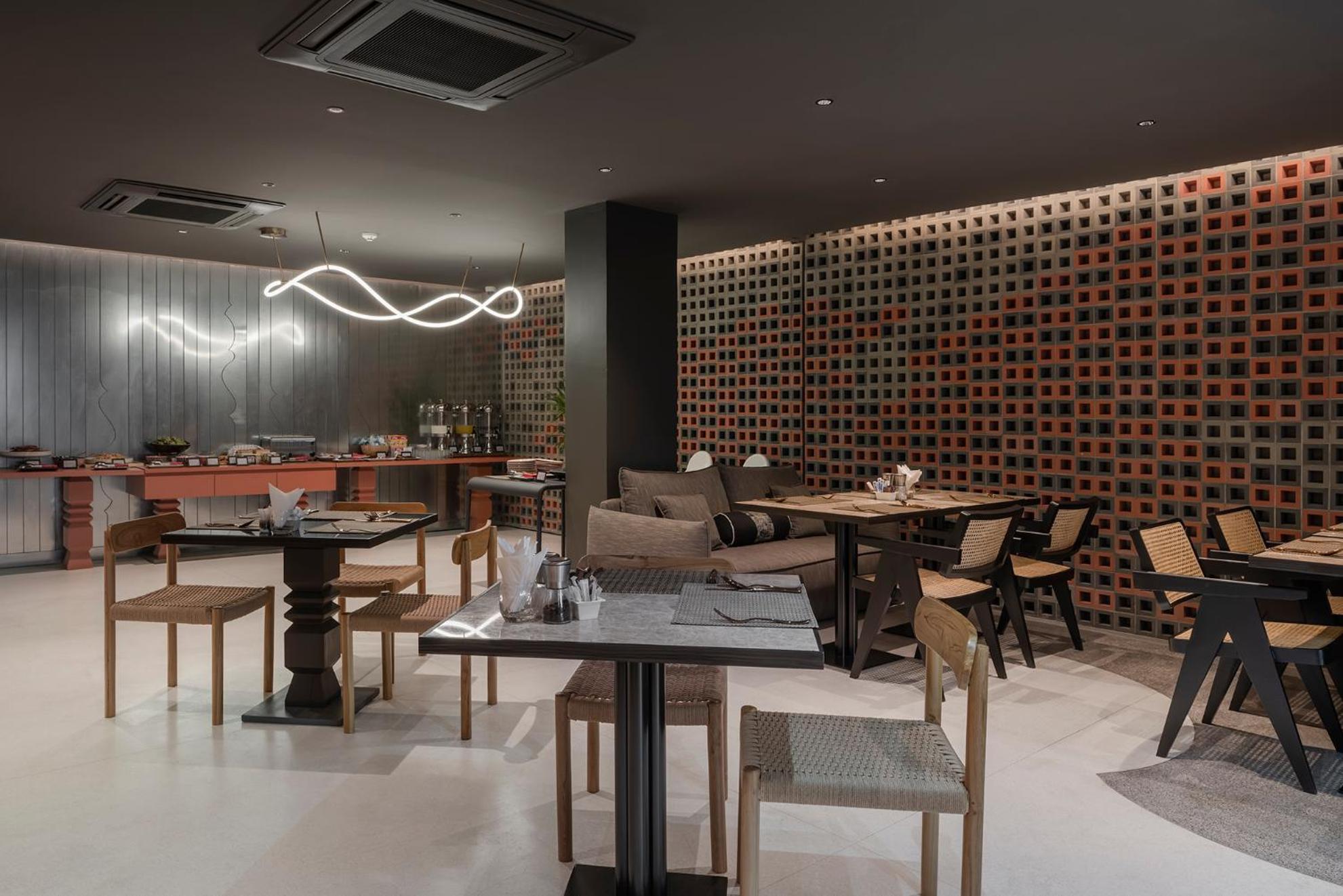Lilit Bang Lumphu Hotel กรุงเทพมหานคร ภายนอก รูปภาพ